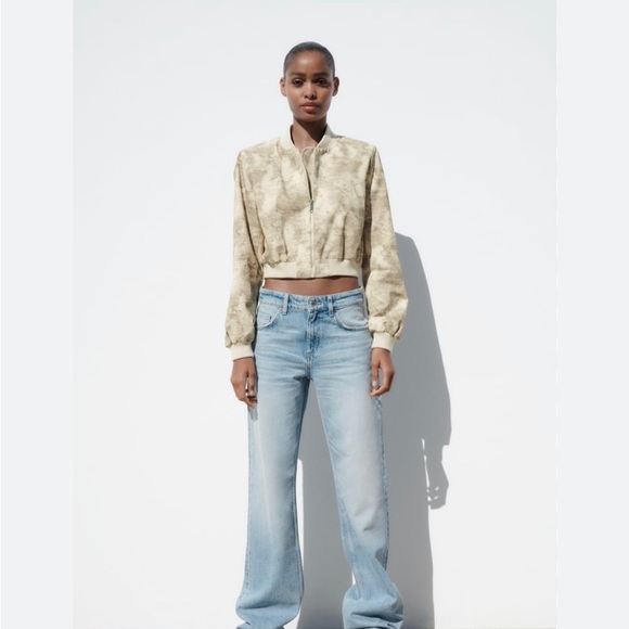Zara cropped bomber jacket - Picture 1 of 1